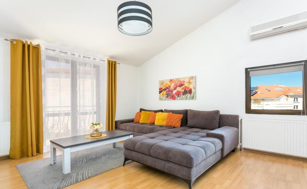 טרוגיר Apartman Bella מראה חיצוני תמונה