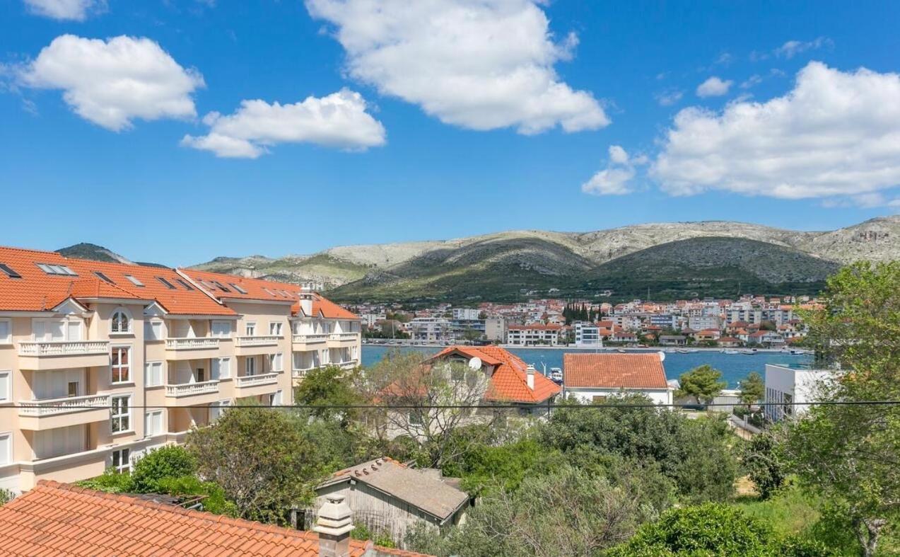 טרוגיר Apartman Bella מראה חיצוני תמונה